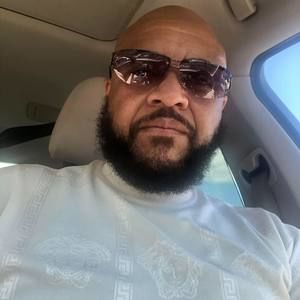 Meet your Posher, Fred